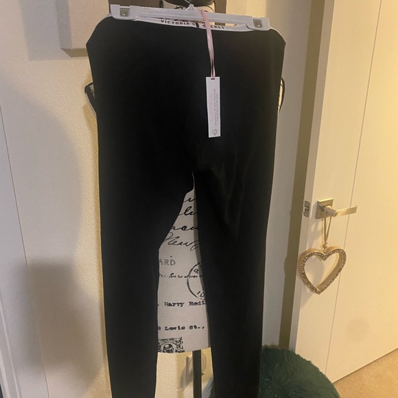 Victoria’s Secret pajama bottoms/ pants super soft size xs - Picture 3 of 5